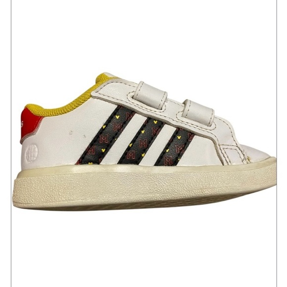 Adidas Disney Mickey Mouse Toddler White and Yellow Sneakers size 6k - Picture 4 of 9